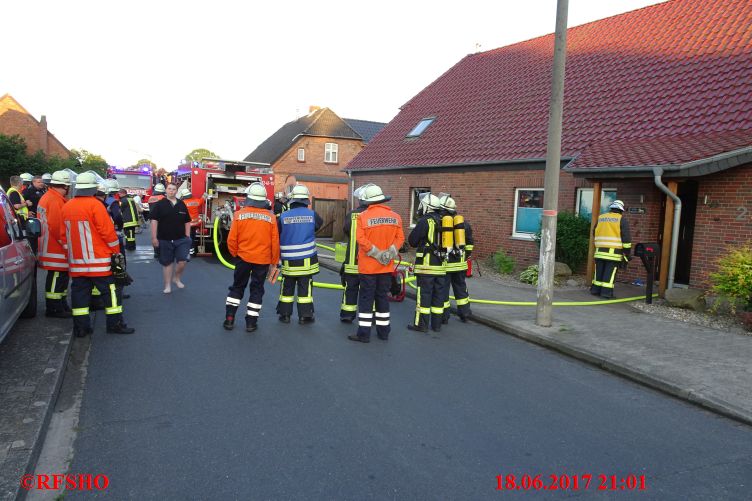 Gebäudebrand Schönewörde, Dorfstraße