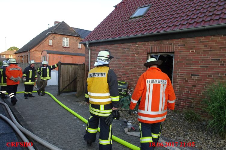 Gebäudebrand Schönewörde, Dorfstraße