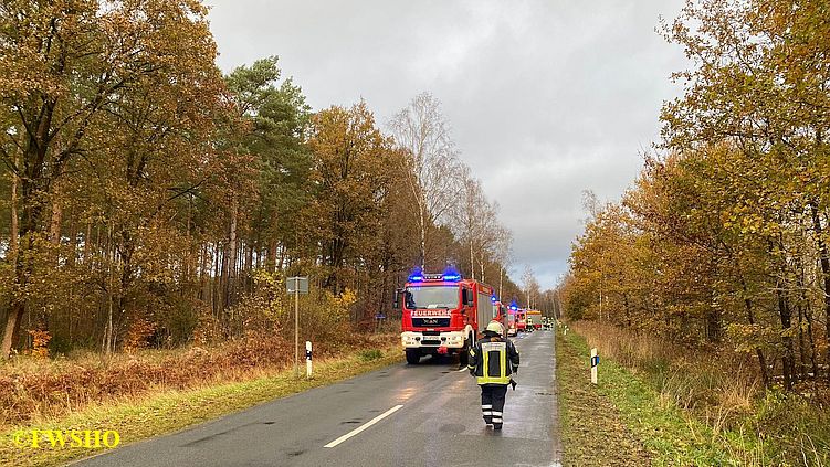 Verkehrsunfall eingeklemmte Person K31