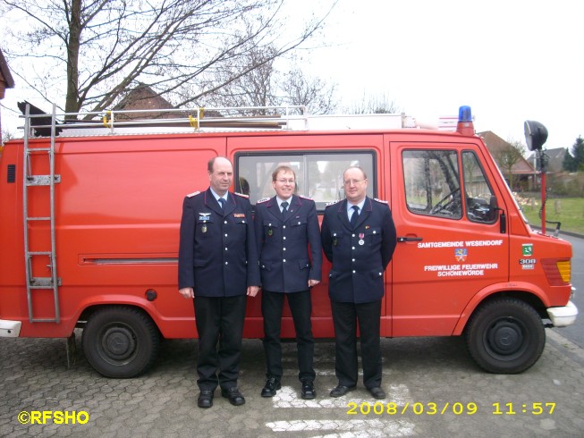 OrtsBm Rolf Feldmann, Stellv. OrtsBm Michaeal Feldmann, Jugendwart Ulrich Meyer