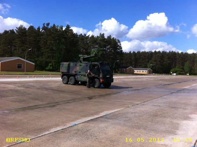 Wasserwerfer der Bundeswehr