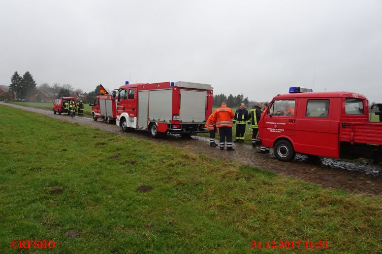 Die Feuerwehrabordnung aus Schönewörde und Abbendorf