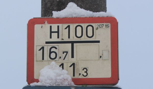 Hinweisschild Unterflurhydrant