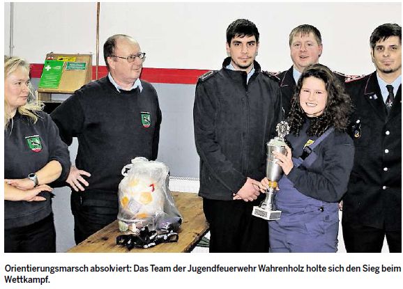 Orientierungsmarsch absolviert: Das Team der Jugendfeuerwehr Wahrenholz holte sich den Sieg beim Wettkampf. Orientierungsmarsch absolviert: Das Team der Jugendfeuerwehr Wahrenholz holte sich den Sieg beim Wettkampf.